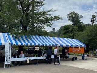 東京上野ライオンズクラブ「全国氷彫刻展夏季大会飲料水販売・ボランティア活動」